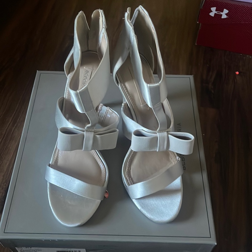 BCBG women’s shoes